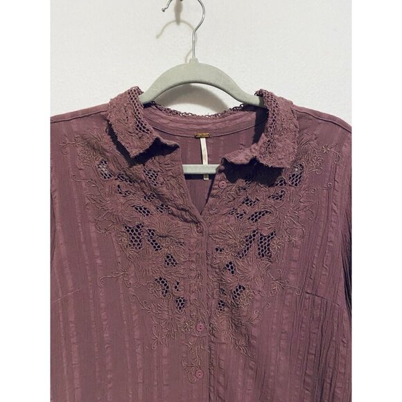 Free People Top Womens Small Purple Dobby Button Up Embroidered Crochet Boho - Picture 3 of 8